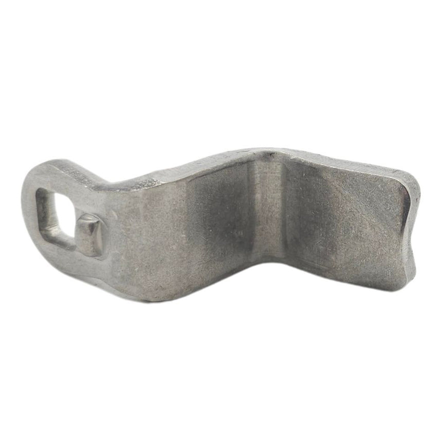 Bent Tee Handle Catch