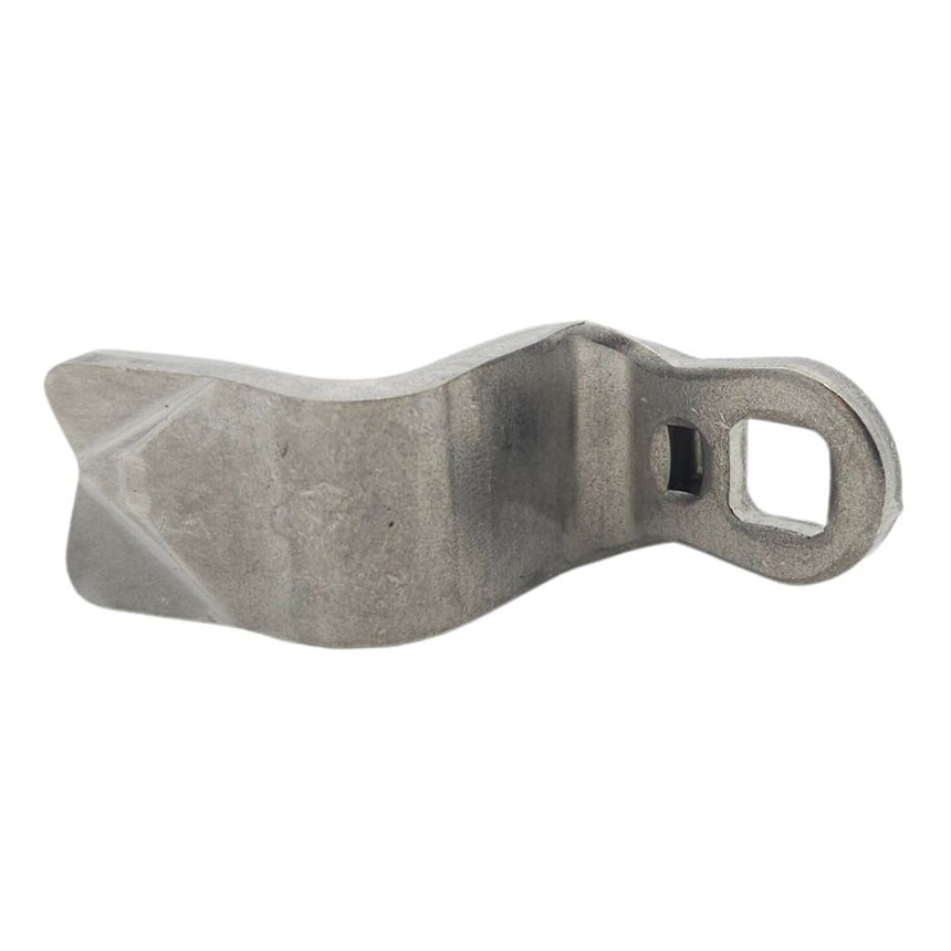 Bent Tee Handle Catch