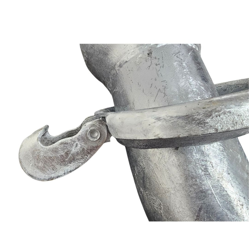 Lever Lock Male to 90° Bend to Lever Lock Female